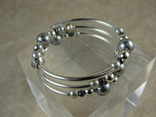 Load image into Gallery viewer, Gray Pearl and Silver Wrap Bracelet